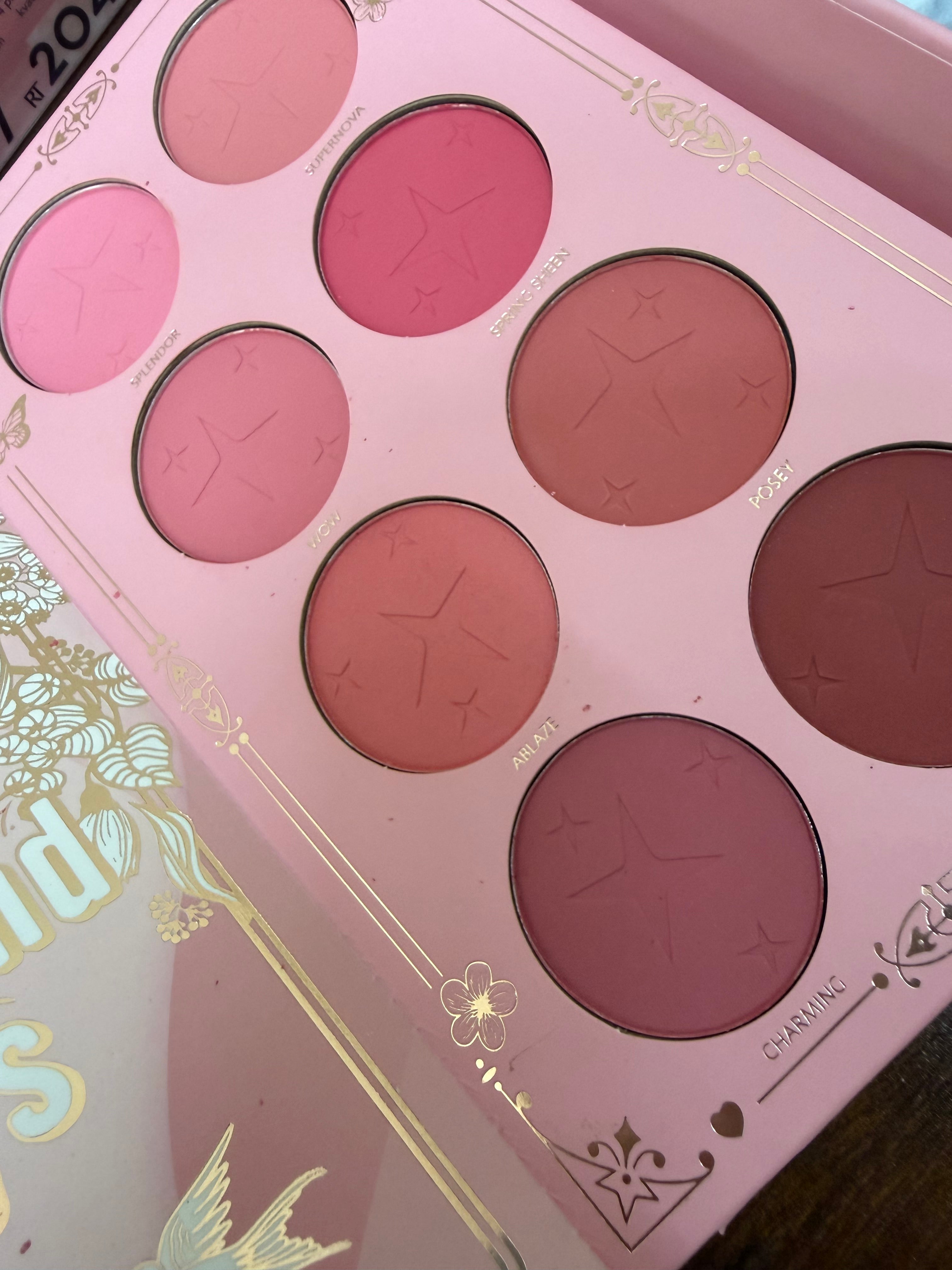 Book Pallet Makeup Deal
